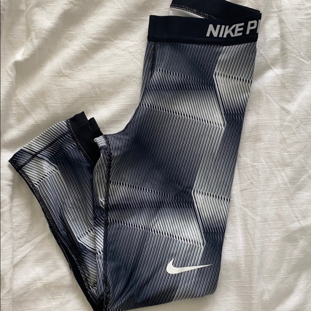 Nike Pro